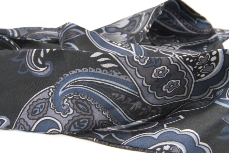 Foulard Lavallière Vintage Années 70 - Vert, Motifs Géométriques - Polyester/soie - France