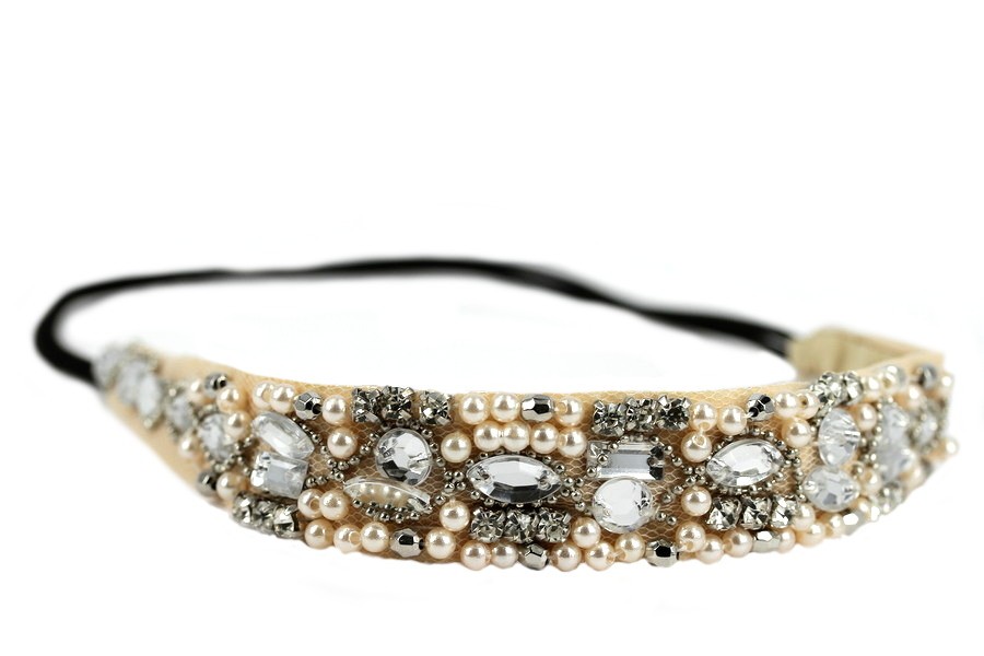 Bandeau cheveux argent , perles, paillettes et sequins