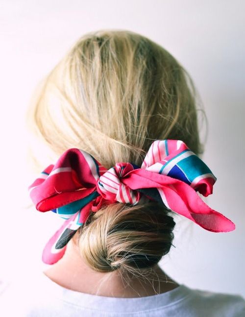 coiffure chignon foulard