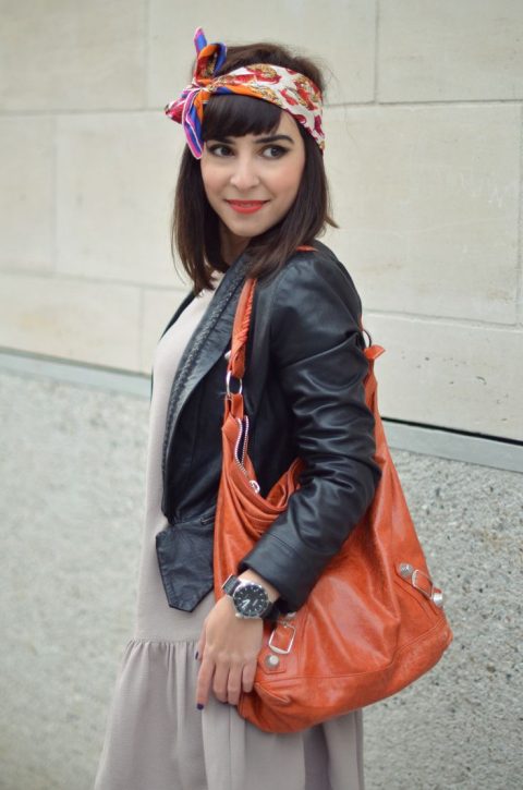 Foulard Carré En Soie Motif Jungle Papillons – Vert, Style Bandana, Pour Cheveux Ou Sac, Neuf Sans étiquette
