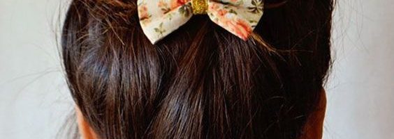 idee coiffure barrette cheveux noeud